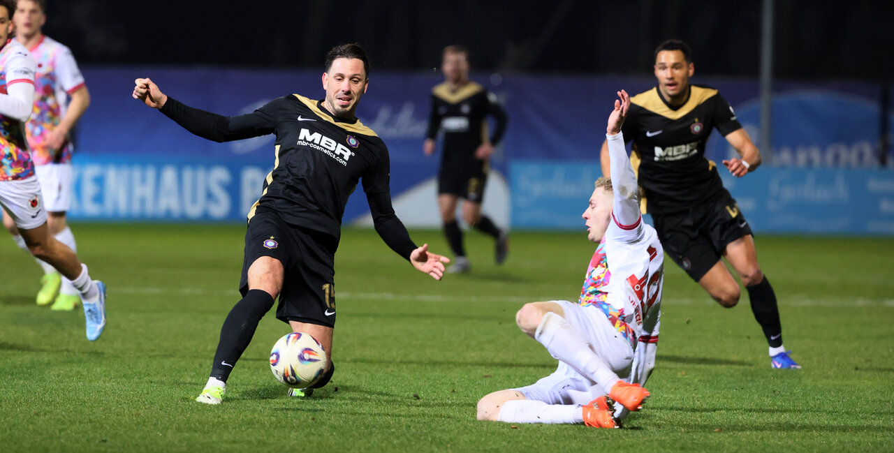 Schwerer Stand - Marcel Bär im ersten Durchgang noch chancenlos.